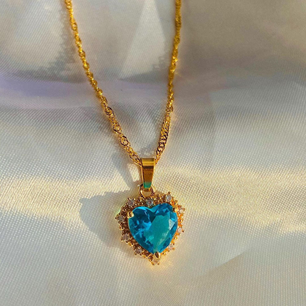 💖 Collar de Corazón con Rhinestones Multicolores | Cadena de Clavícula de Oro Personalizada | Joyería para Mujer | Regalo Perfecto de San Valentín 🌟